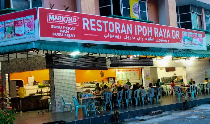 Restoran Ipoh Raya storefront on Medan Istana, Ipoh
